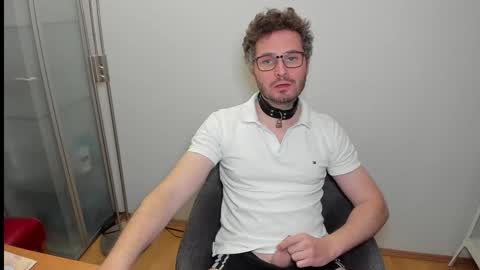 kinksubbydubby online show from October 26, 8:44 pm