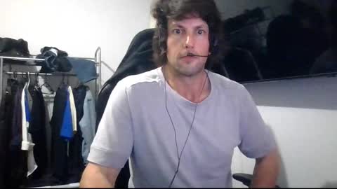 Horny Bloomy online show from December 21, 4:57 pm