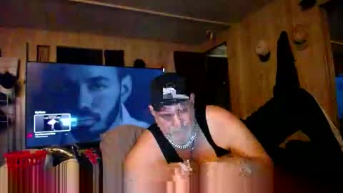 kinngbonga1 online show from November 16, 11:51 pm