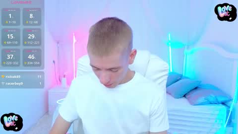    online show from October 5, 9:24 am