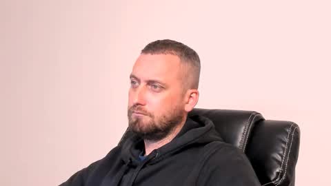 Your Owner online show from October 4, 9:19 pm