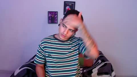 kizame___ online show from February 12, 3:45 am