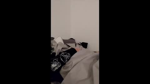 klause_ online show from January 9, 9:36 am