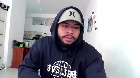 Snapshot of kleyton336 chatting on September 29, 5:53 pm kleyton online show from September 29, 5:53 pm