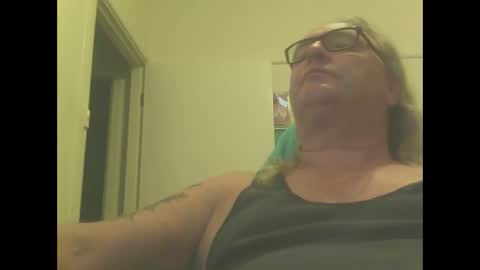 knobout online show from January 29, 9:33 am