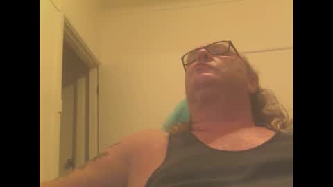 knobout online show from December 11, 9:53 am