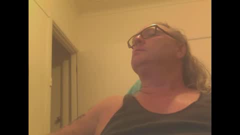 knobout online show from December 3, 10:59 am