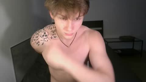 Adam online show from November 25, 10:12 pm