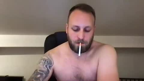 hugo online show from December 31, 3:12 am