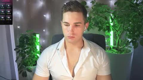 Sweet boy online show from March 11, 9:02 am