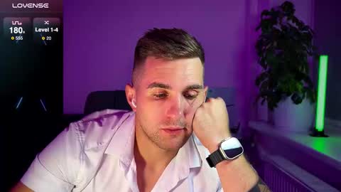 Sweet boy online show from September 30, 4:10 pm