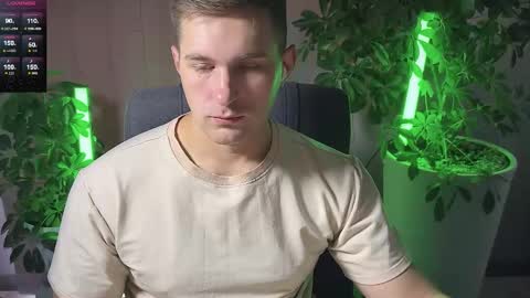 Sweet boy online show from March 9, 9:13 am