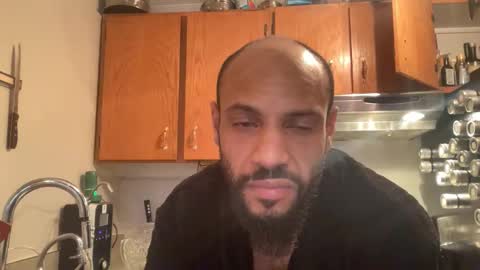 A Dick Ting online show from February 1, 10:19 pm