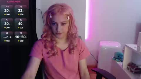  Riley  online show from December 30, 6:49 pm