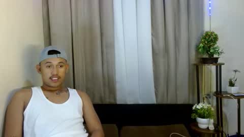 kopikobrownxx online show from May 3, 2:53 pm