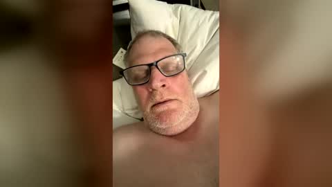 korysmith568 online show from July 18, 10:42 am