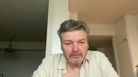 kovapoika online show from October 24, 11:12 am