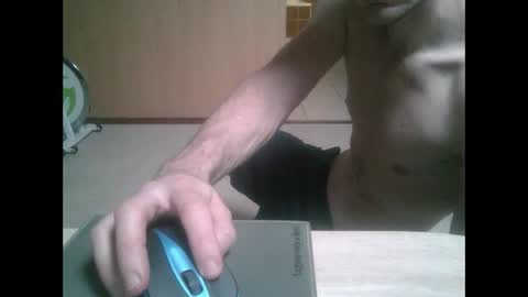 krissifitboy_xxx online show from January 6, 1:30 pm