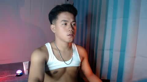 kritthanarkorn online show from July 7, 11:58 am