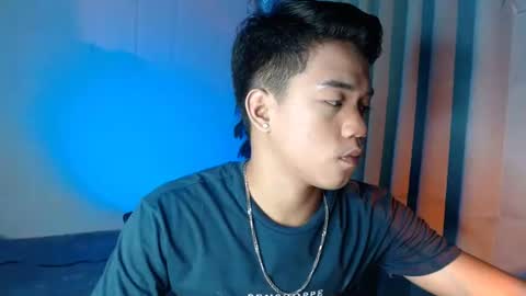 kritthanarkorn online show from June 13, 2:48 pm