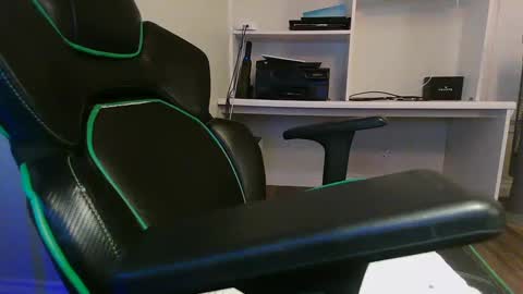 Kevin online show from January 17, 7:30 am