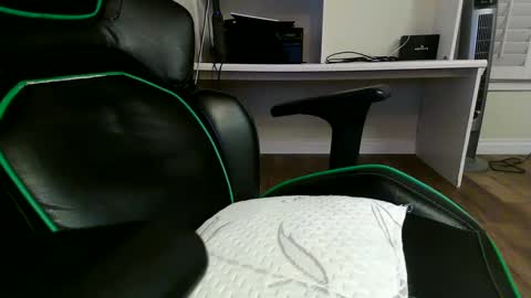 Kevin online show from February 2, 7:20 am