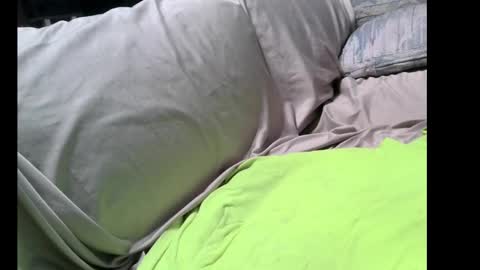 kyle390 online show from March 8, 2:21 am