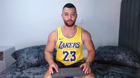 Snapshot of kyle_collinz chatting on February 27, 4:09 am Kyle collinz online show from February 27, 4:09 am