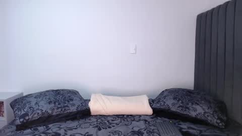 Snapshot of kyle_collinz chatting on March 2, 8:35 pm Kyle collinz online show from March 2, 8:35 pm