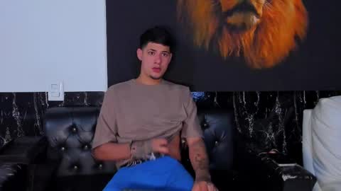 Snapshot of kyle_smithx chatting on March 6, 7:54 pm kyle Smith online show from March 6, 7:54 pm