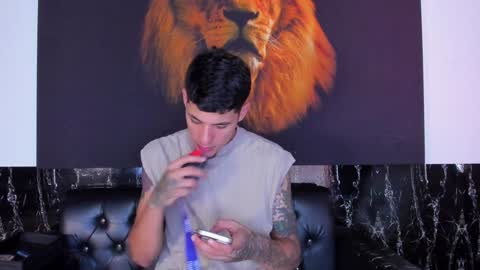 Snapshot of kyle_smithx chatting on February 7, 10:20 pm kyle Smith online show from February 7, 10:20 pm