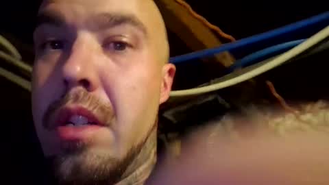 kyrowho online show from November 15, 11:23 am