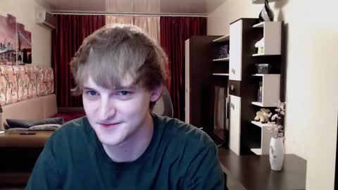 l1onkennedy online show from September 25, 8:52 pm