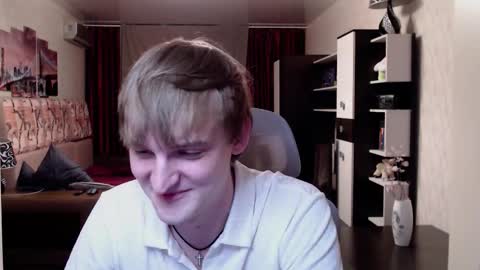 l1onkennedy online show from September 12, 8:09 pm