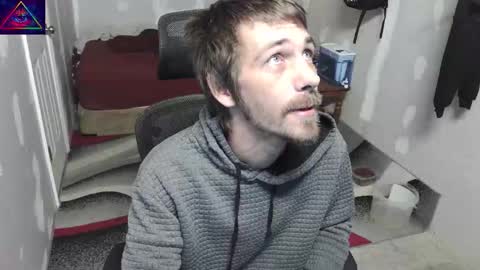 l1v1nth3dr3am online show from November 5, 9:55 am