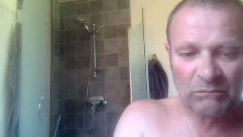 pelle and lady online show from July 15, 12:34 pm