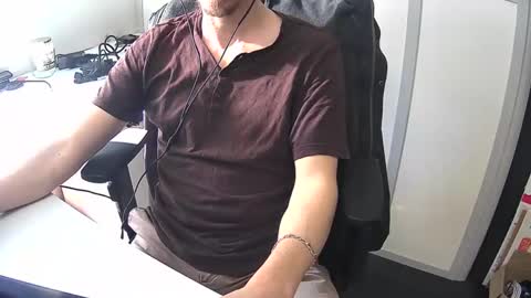 labelette007 online show from March 7, 10:13 am