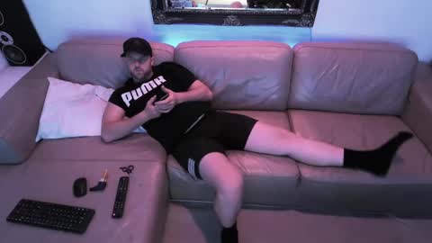 Hectic online show from January 9, 5:22 pm