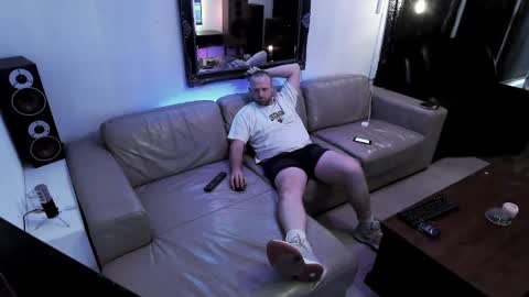 Hectic online show from December 31, 8:02 pm