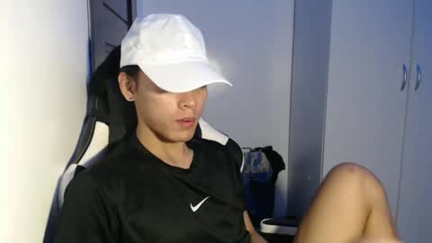 lalakinghugecock_2 online show from September 11, 3:33 pm