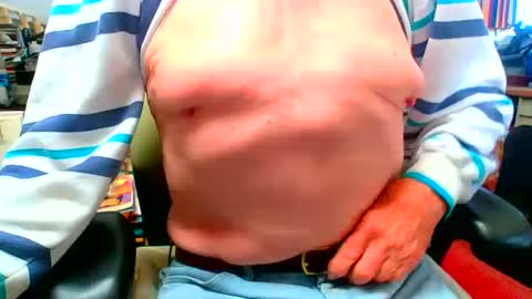 Snapshot of lamarbrazil chatting on March 2, 8:46 pm lamarbrazil online show from March 2, 8:46 pm