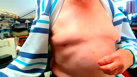 Snapshot of lamarbrazil chatting on February 17, 7:21 pm lamarbrazil online show from February 17, 7:21 pm