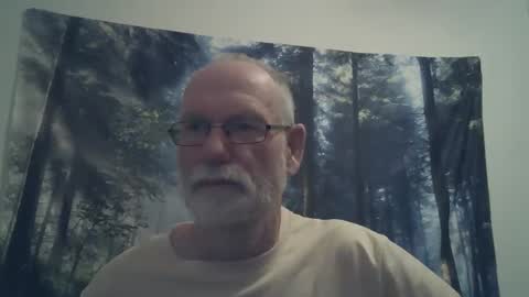 Larbie online show from December 12, 10:20 pm