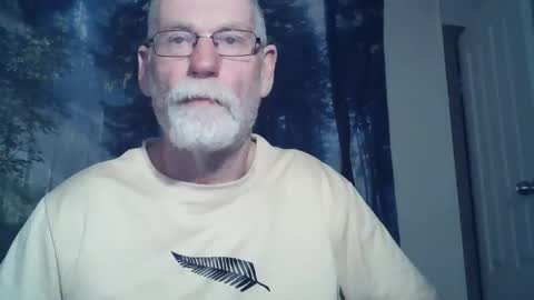 Larbie online show from January 4, 11:54 am