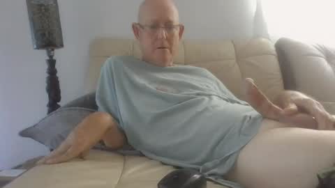 largerthan-   say hi on entry online show from April 23, 11:29 pm