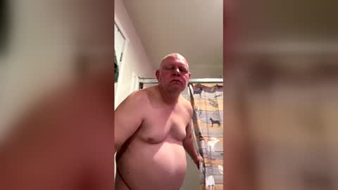 larsenbrent44 online show from March 1, 8:03 am