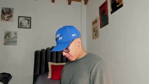 Snapshot of lass_nazar chatting on October 14, 1:01 am lass_nazar online show from October 14, 1:01 am