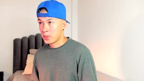 Snapshot of lass_nazar chatting on December 5, 2:20 am lass_nazar online show from December 5, 2:20 am