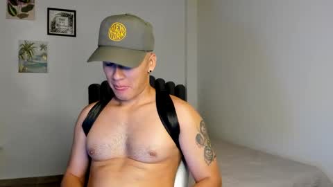 Snapshot of lass_nazar chatting on March 11, 2:21 am lass_nazar online show from March 11, 2:21 am