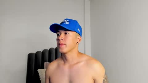 Snapshot of lass_nazar chatting on December 3, 2:45 am lass_nazar online show from December 3, 2:45 am